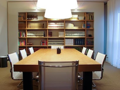 Abogados 1ª Consulta Gratuita - Macro Abogados Albacete - Divorcios - Desahucios - Herencias - Accidentes de Tráfico - Cláusula Suelo - Contratos - Alquileres